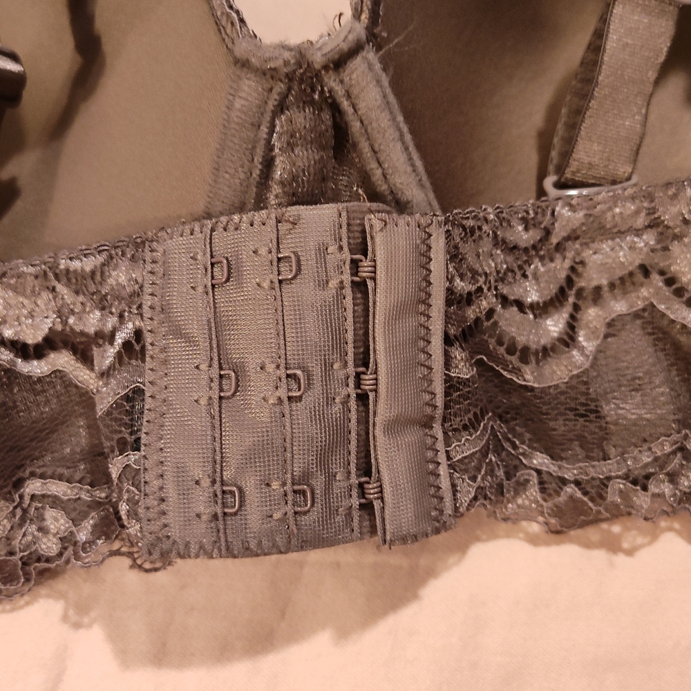 NWT!! Rene' Rofe' Bra Bundle 36DD (3) - Picture 10 of 14